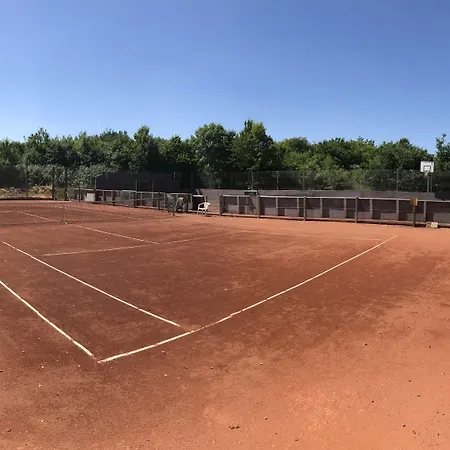 Parque de Campismo Bredebro Camping 2*